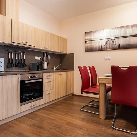 Viva Apartmanhotel 4*