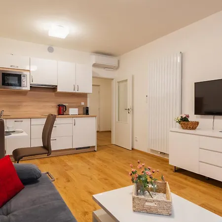 Viva Apartmanhotel Třeboň